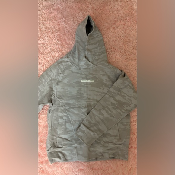 Alphalete//ACCEPT OFFERS - Picture 1 of 3